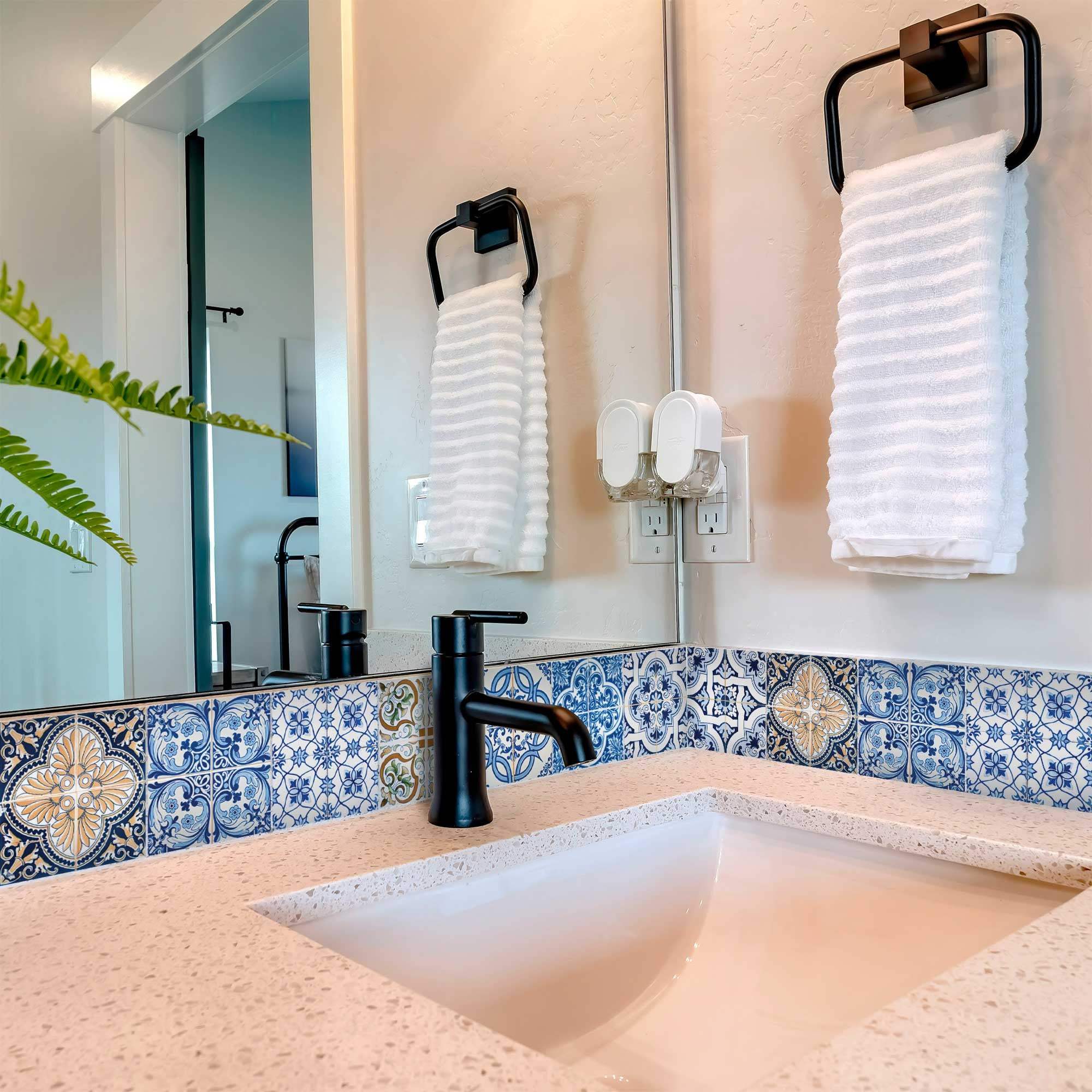 8" X 8" Blue Manna Peel And Stick Removable Tiles - Homeroots - Flyclothing LLC