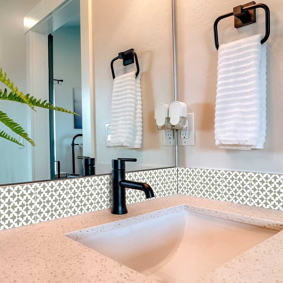 8" X 8" Sage Gray Fleur Removable Peel and Stick Tiles - Homeroots - Flyclothing LLC