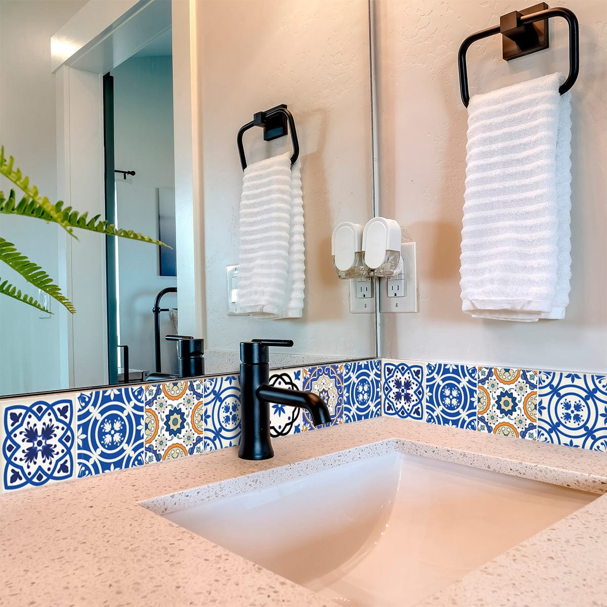 4" x 4" Blue and Aqua Pop Mosaic Peel and Stick Removable Tiles - Homeroots - Flyclothing LLC