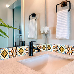 7" x 7" Snowflake and Diamond Peel and Stick Removable Tiles - Homeroots