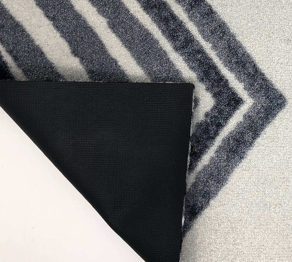 2' X 6' Black and Gray Abstract Arrow Washable Runner Rug - Homeroots - Flyclothing LLC