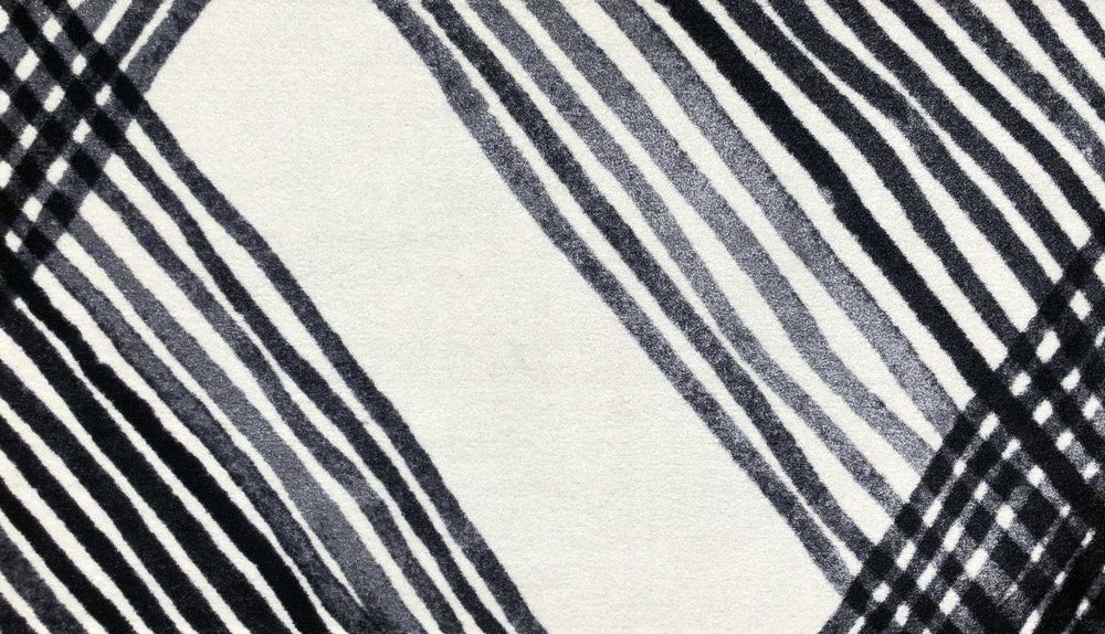 2' X 3' Black and Gray Abstract Arrow Washable Floor Mat - Homeroots - Flyclothing LLC