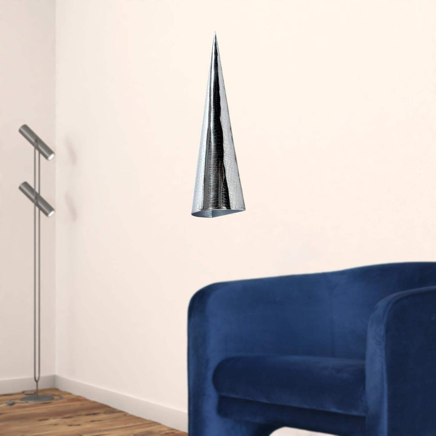 Silver Crocodile Wall Mount Pocket Vase - Homeroots - Flyclothing LLC