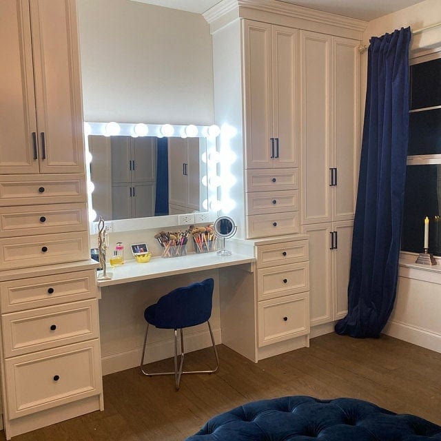 28" White Wood Framed Accent Mirror - Homeroots - Flyclothing LLC