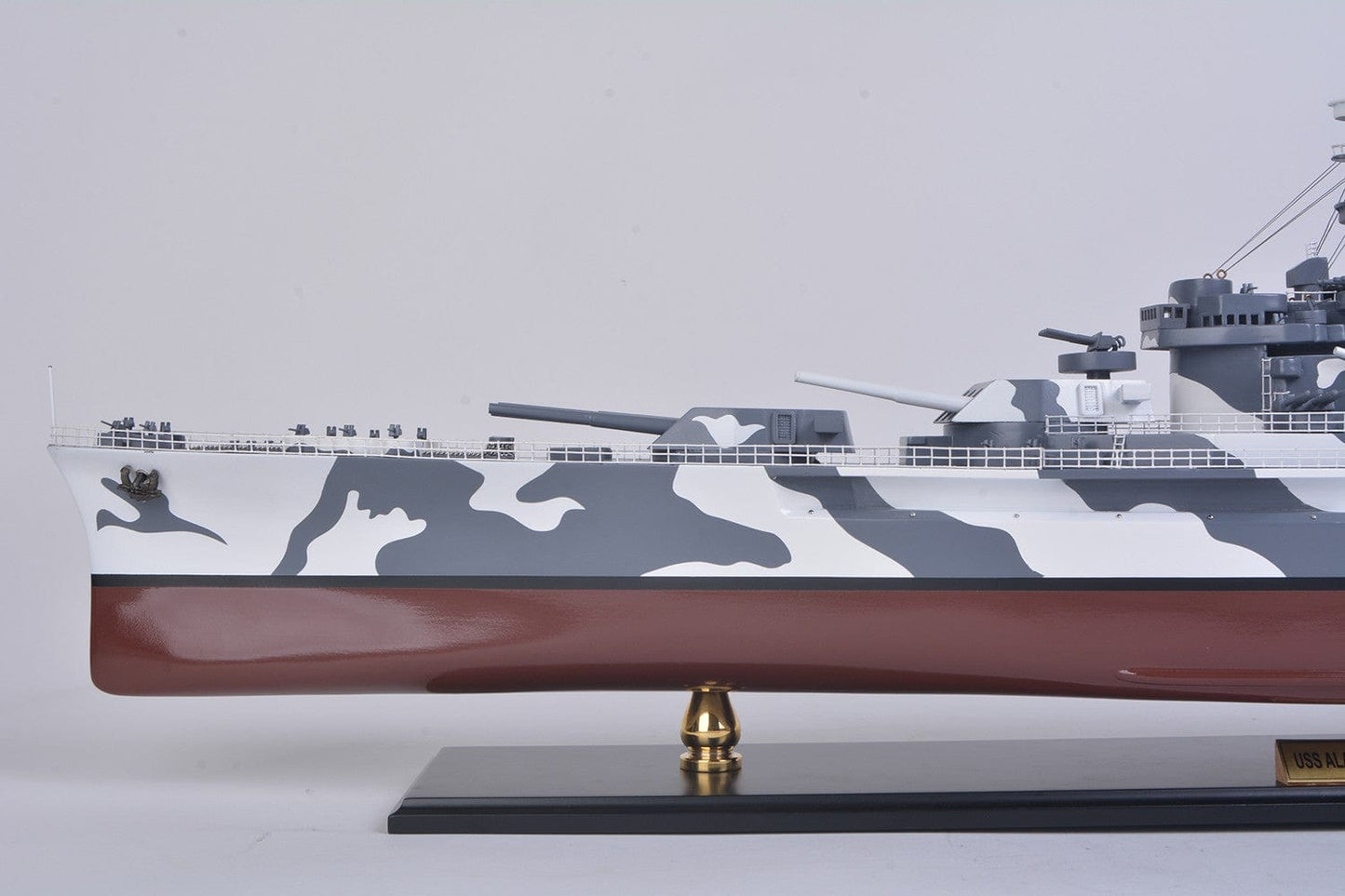 16" Gray And White Manufactured Wood Hand Painted Sculpture - Homeroots - Flyclothing LLC