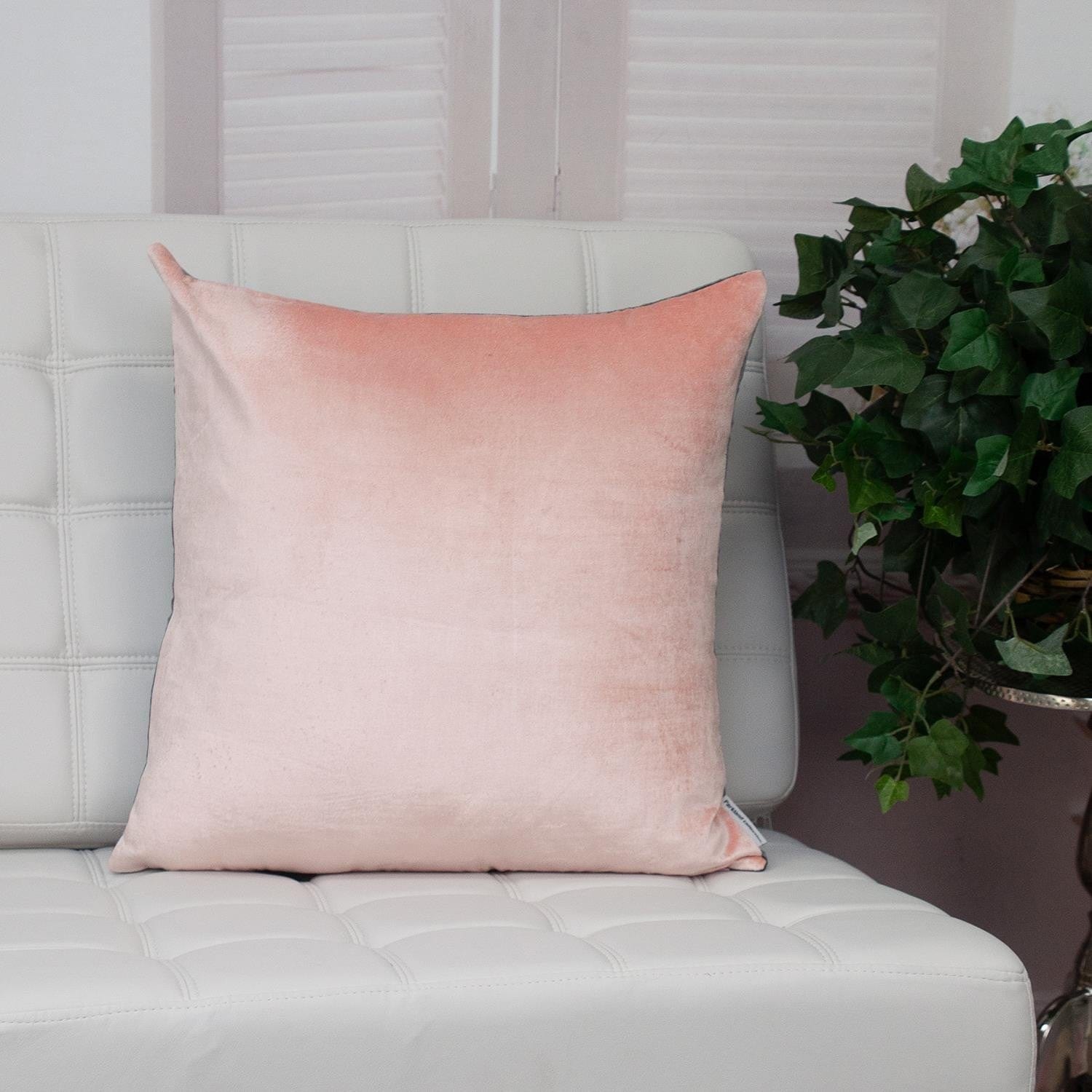 20" Pink Cotton Blend Throw Pillow - Homeroots - Flyclothing LLC