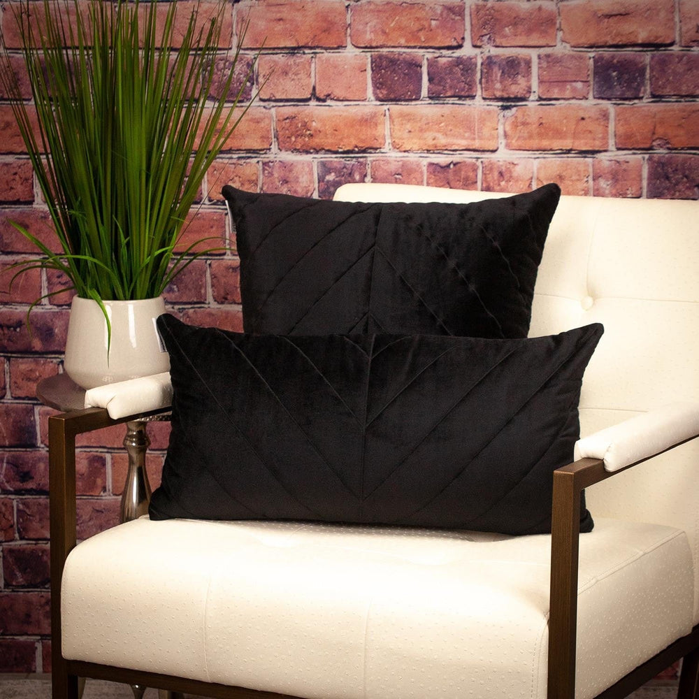 20" Black Cotton Blend Throw Pillow - Homeroots - Flyclothing LLC