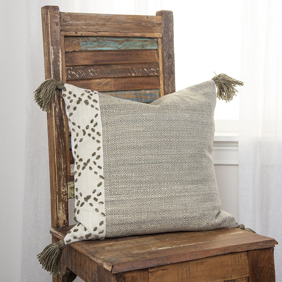 20" Taupe and Ivory Herringbone Cotton Throw Pillow With Tassels - Homeroots