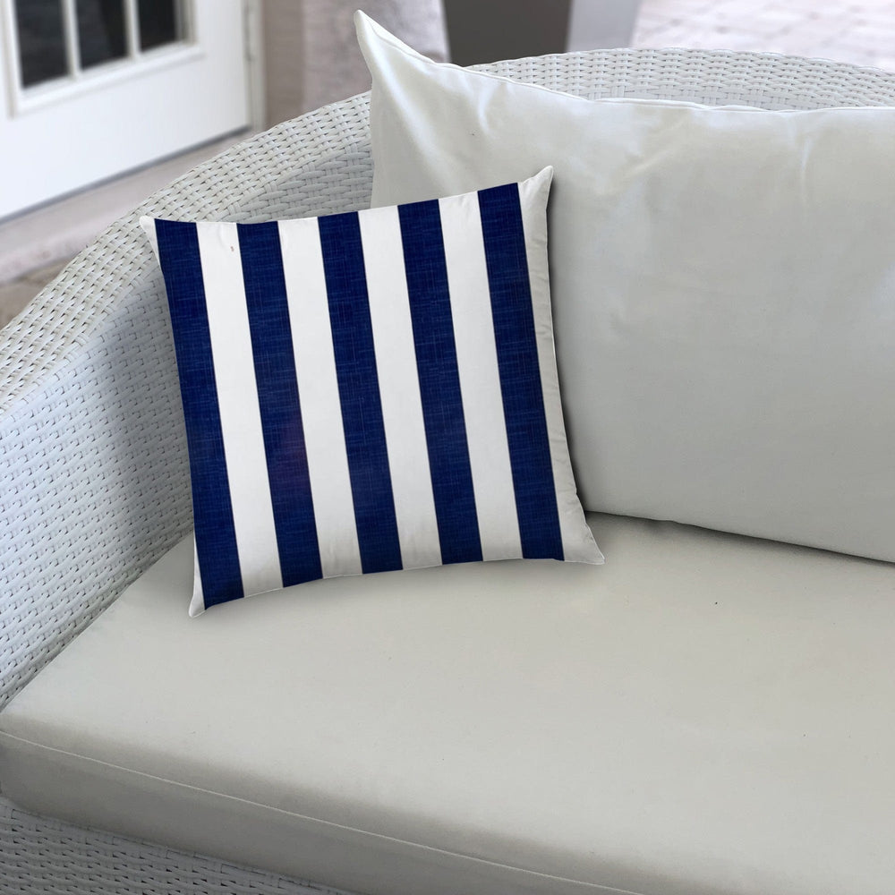 14" X 20" Navy Blue And White Blown Seam Striped Lumbar Indoor Outdoor Pillow - Homeroots - Flyclothing LLC
