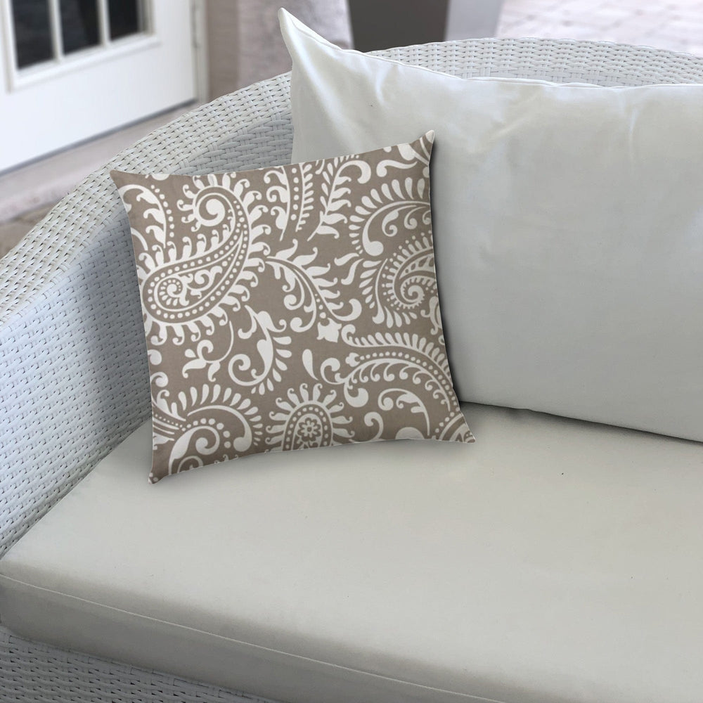 14" X 20" Taupe And White Blown Seam Paisley Lumbar Indoor Outdoor Pillow - Homeroots - Flyclothing LLC