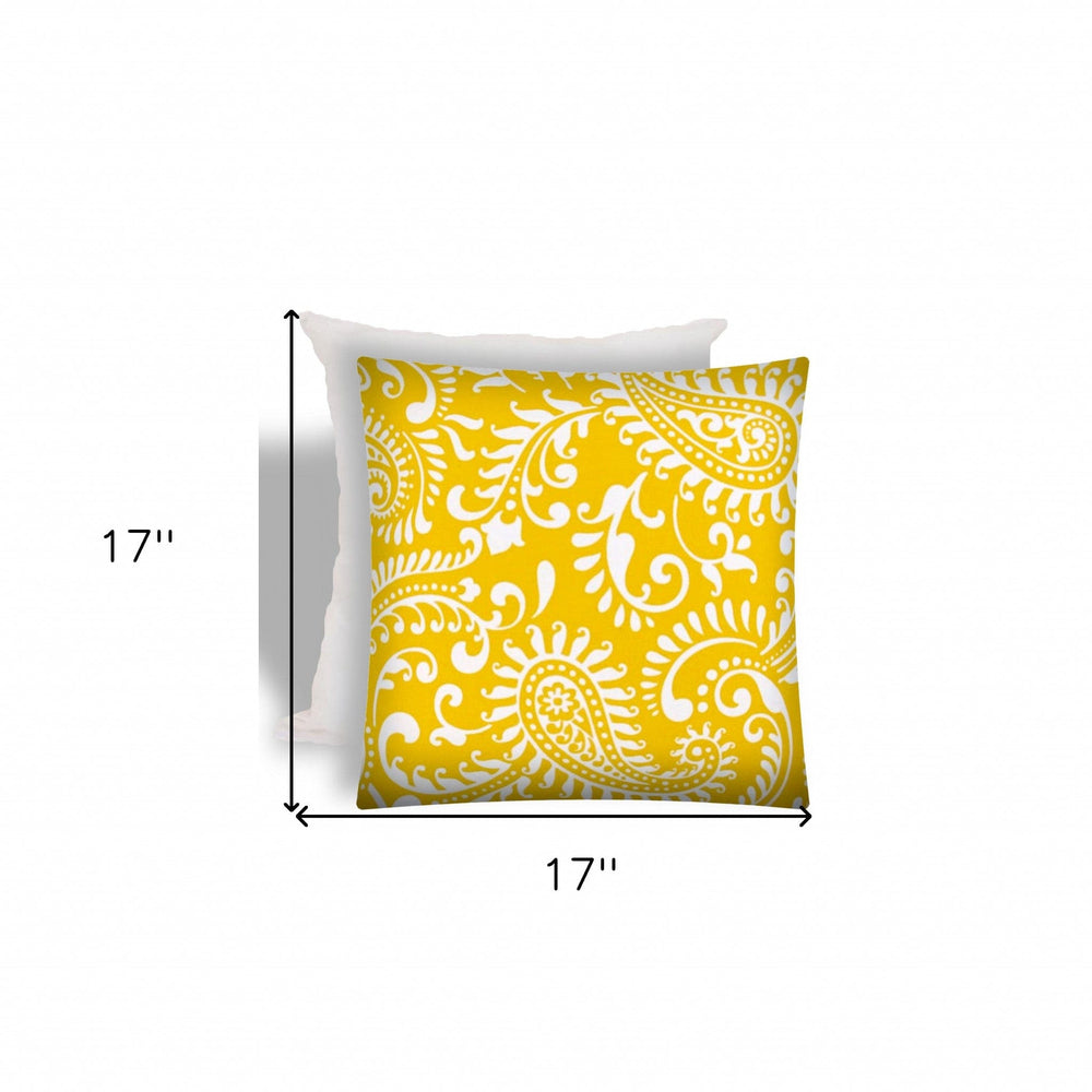17" X 17" Cream And White Zippered Paisley Throw Indoor Outdoor Pillow - Homeroots - Flyclothing LLC