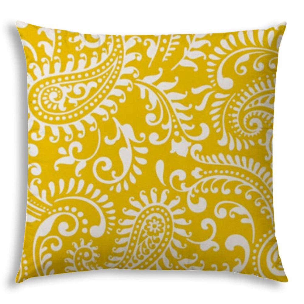 20" X 20" Cream And White Blown Seam Paisley Throw Indoor Outdoor Pillow - Homeroots