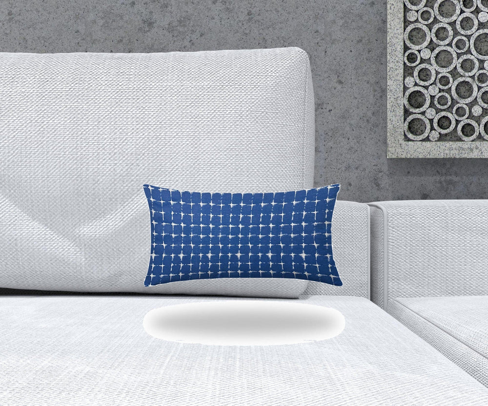 14" X 24" Blue And White Zippered Abstract Lumbar Indoor Outdoor Pillow - Homeroots