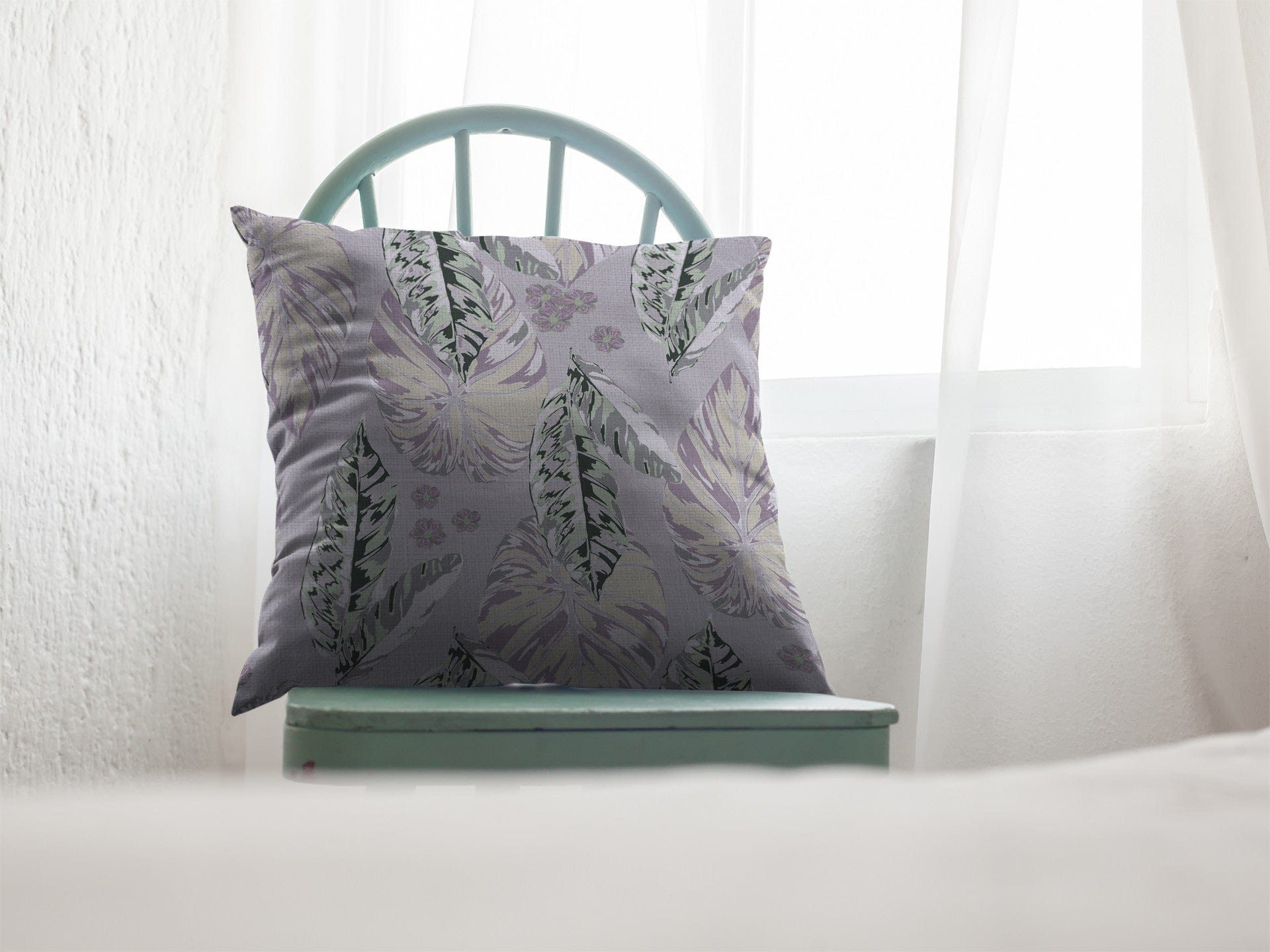 16” Blue Purple Tropical Leaf Zippered Suede Throw Pillow - Homeroots