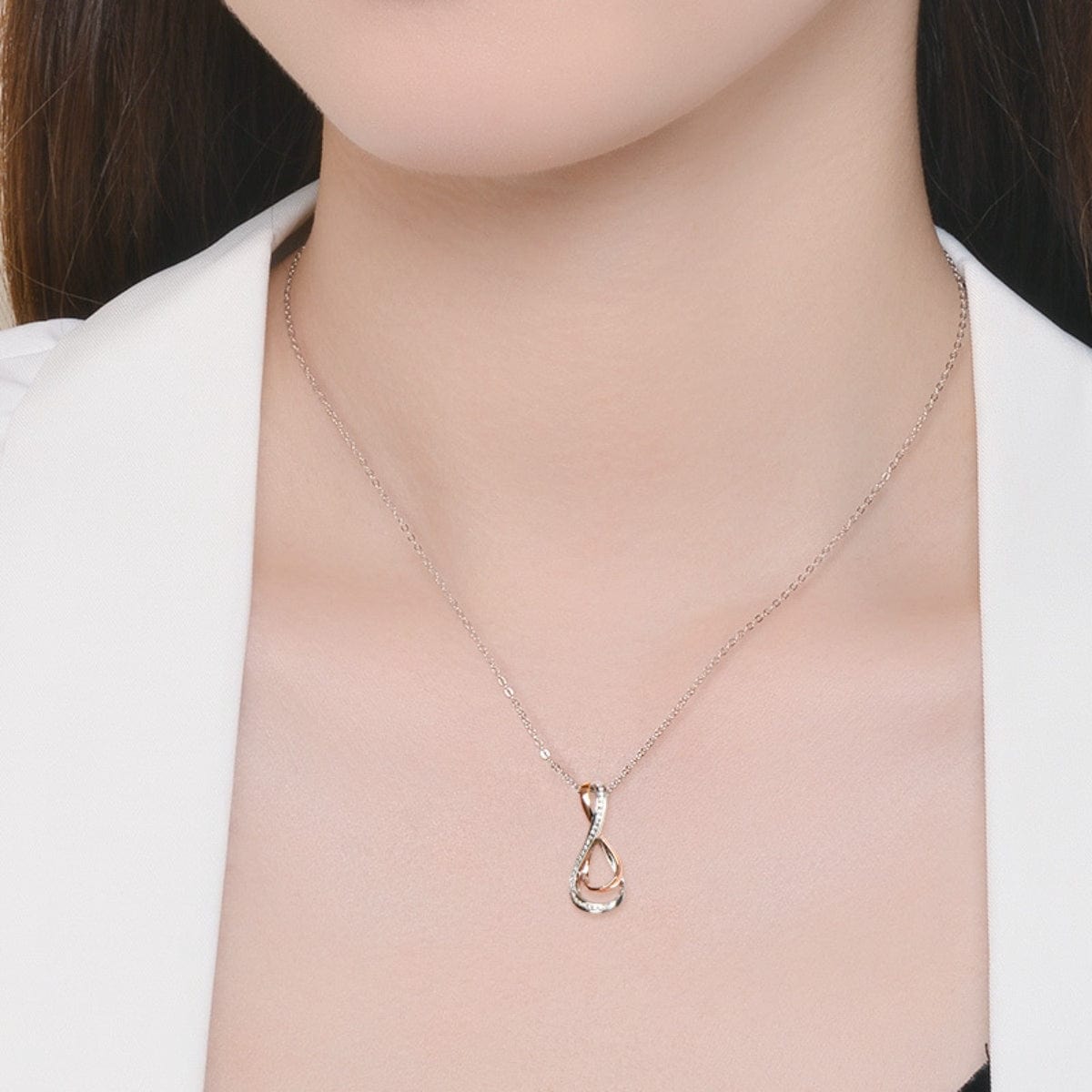 925 Sterling Silver Inlaid Moissanite Infinity Pendant Necklace - Trendsi