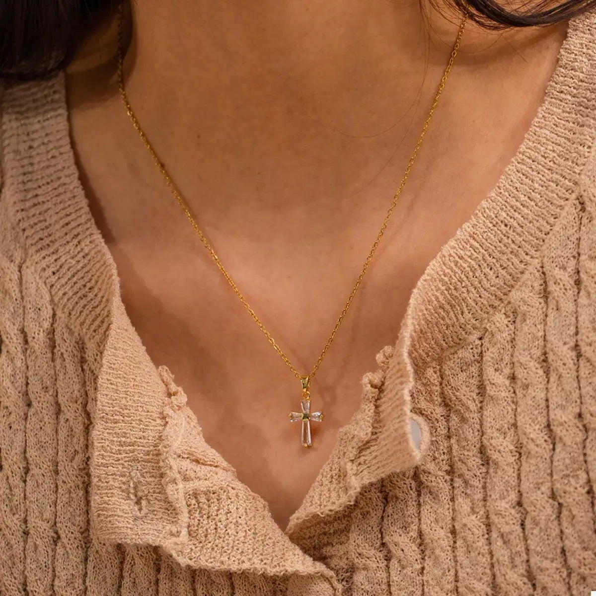 18K Gold-Plated Stainless Steel Zircon Cross Necklace - Trendsi - Flyclothing LLC