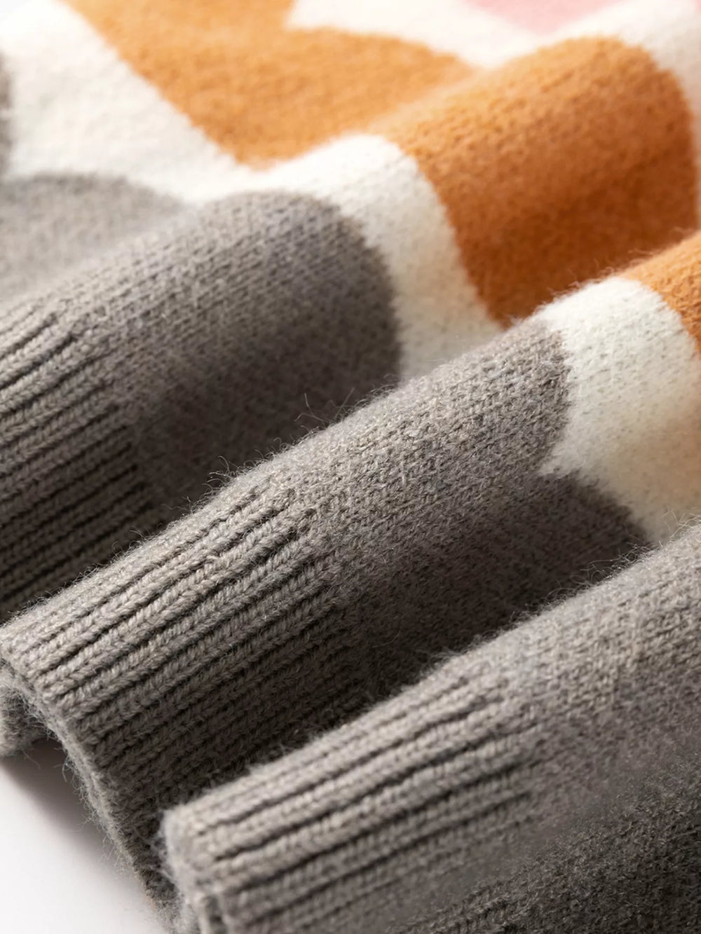 4222c6db0aa44987a3b75f5f80993e18-Max-Origin