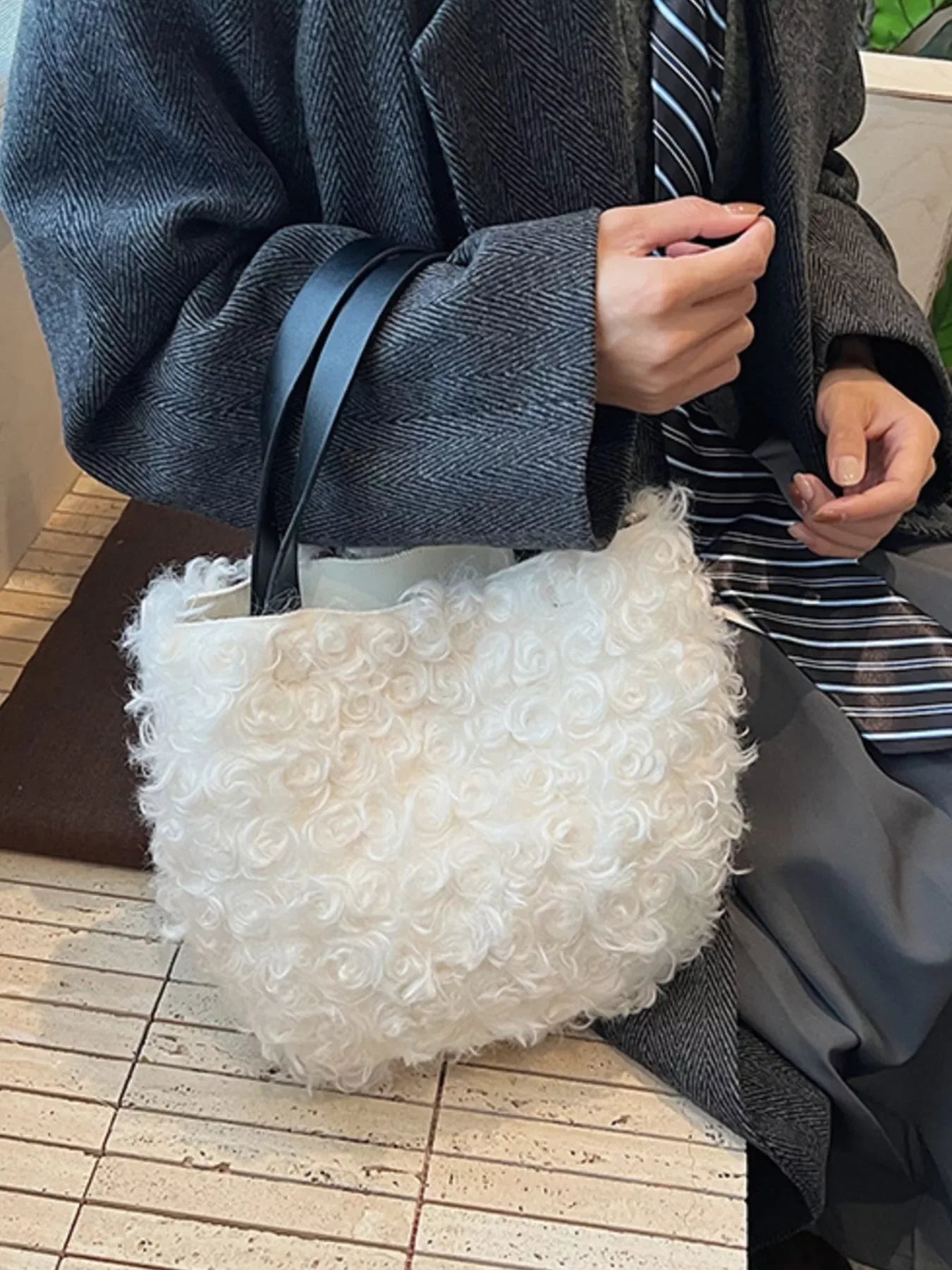 Lightweight Fluffy Handbag - Trendsi - Flyclothing LLC