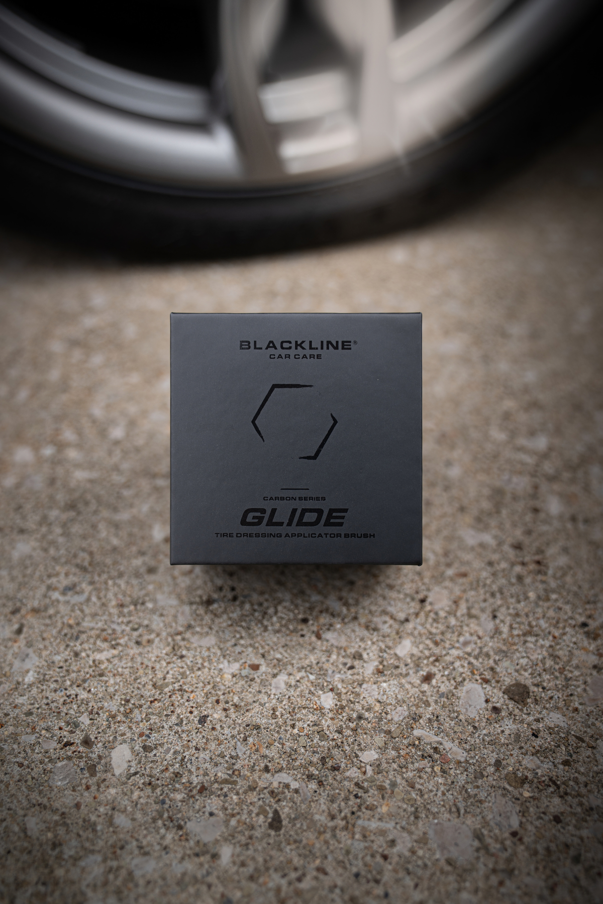 BLACKLINE® TIRE SHINE APPLICATOR BRUSH - Blackline Car Care - Flyclothing LLC