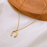 18K Gold-Plated Horseshoe Pendant Necklace - Trendsi - Flyclothing LLC