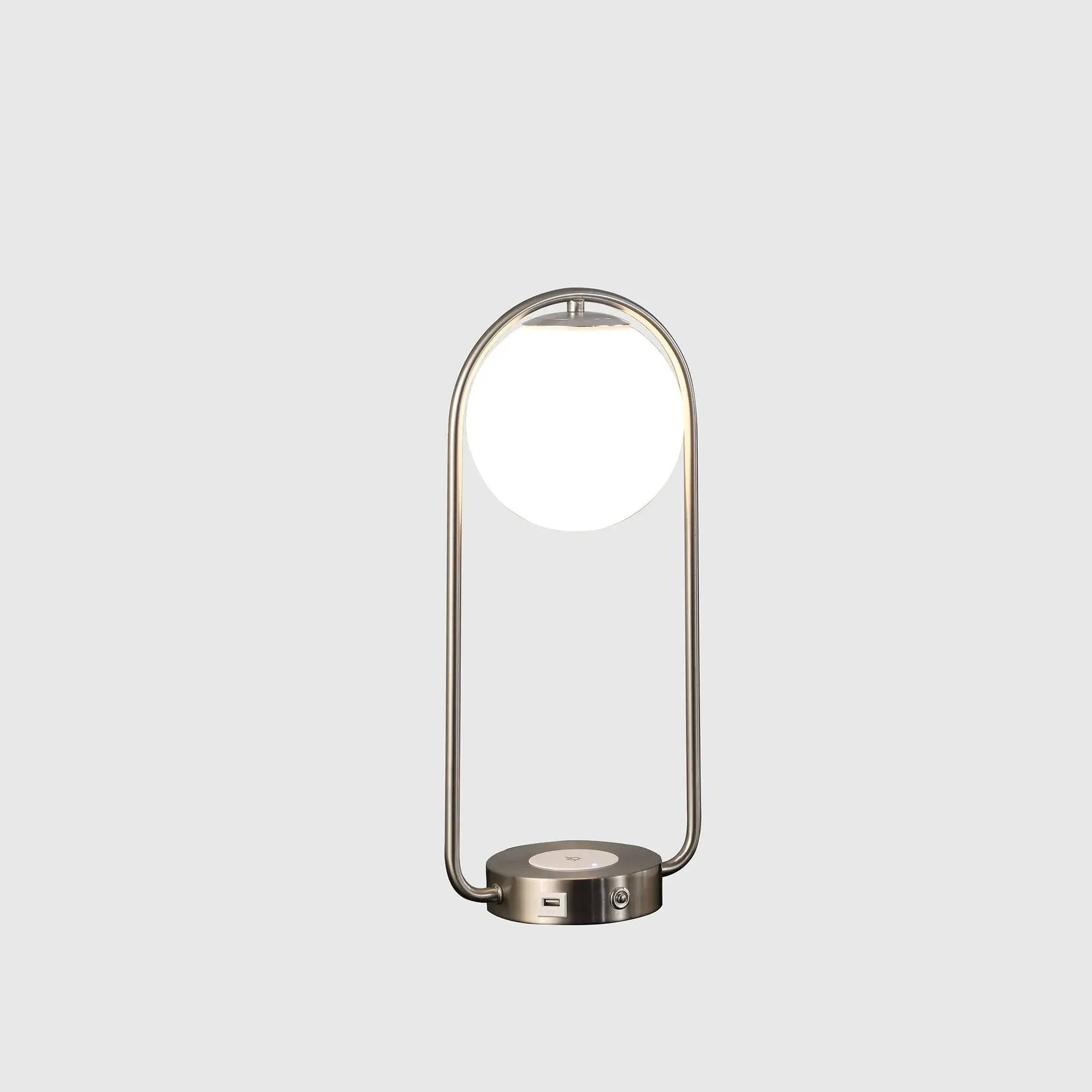 19" Silver Clip Globe USB Table Lamp - Homeroots - Flyclothing LLC