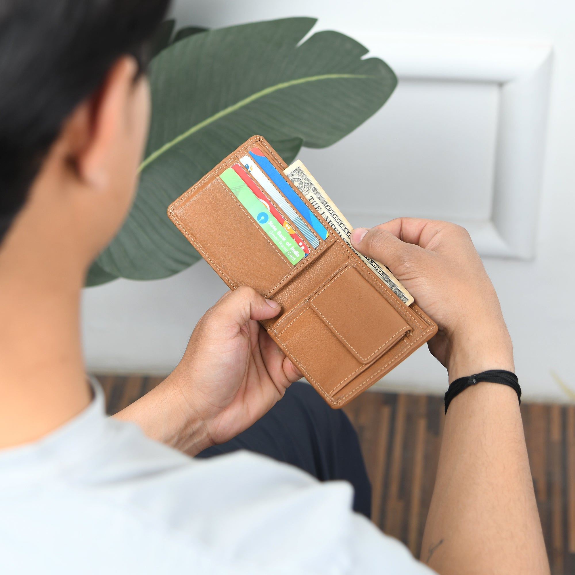 Kairo Slim Bi-Fold Wallet - Classy Leather Bags - Flyclothing LLC