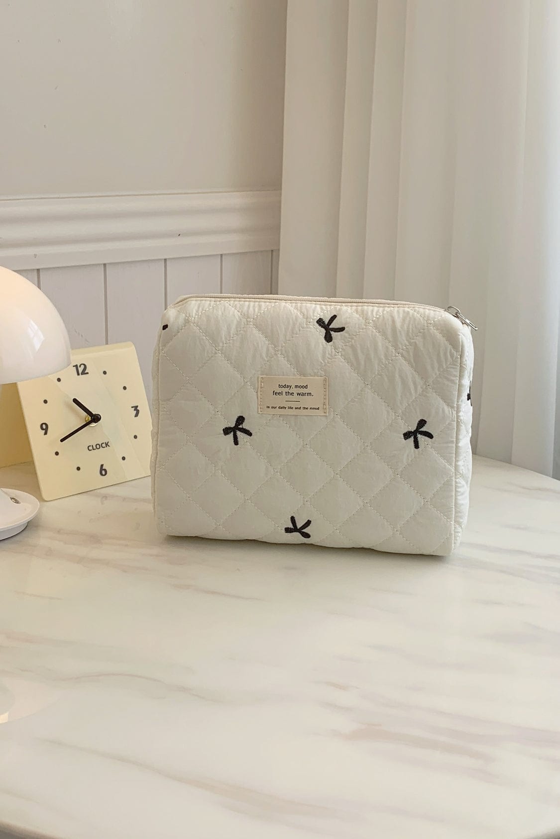 Bow Embroidered Quilted Storage Bag - Trendsi