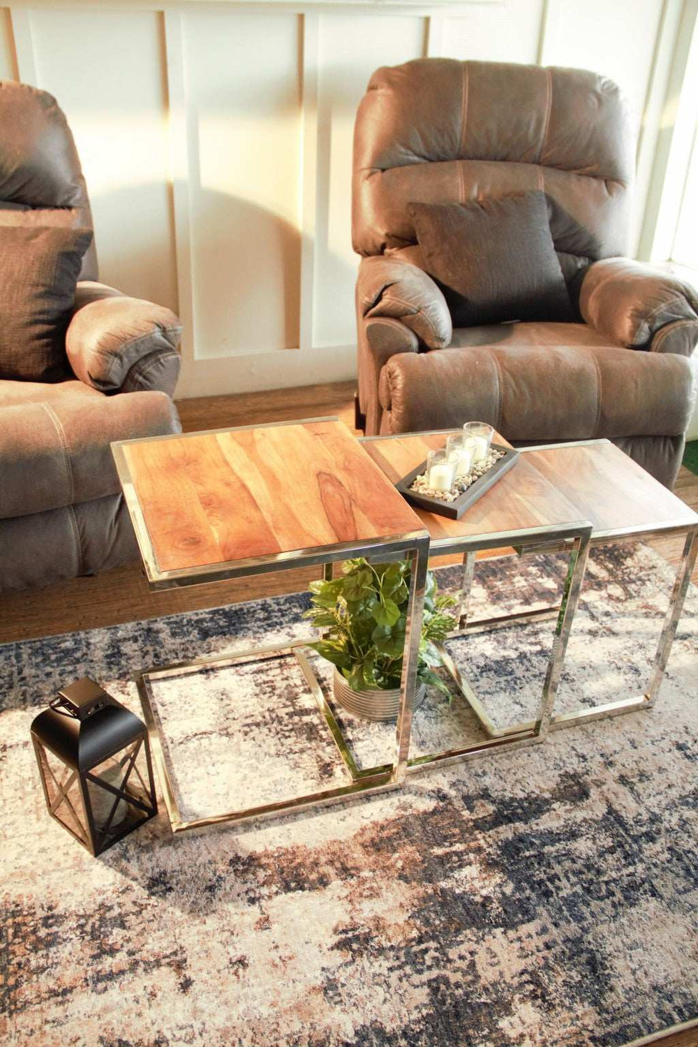 Set of Three Stylish Wood and Metal C Shaped Nesting End Tables - Homeroots - Flyclothing LLC