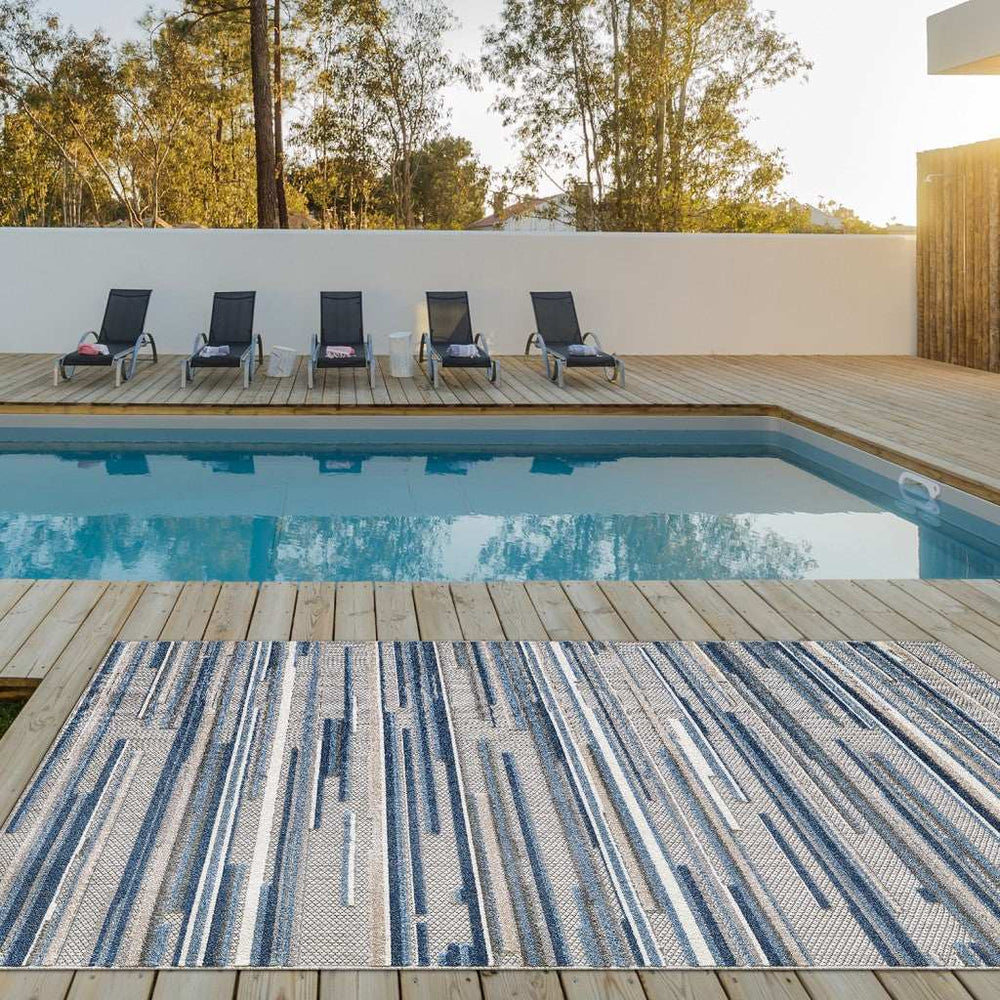 8’ Round Blue Abstract Striped Indoor Outdoor Area Rug - Homeroots - Flyclothing LLC