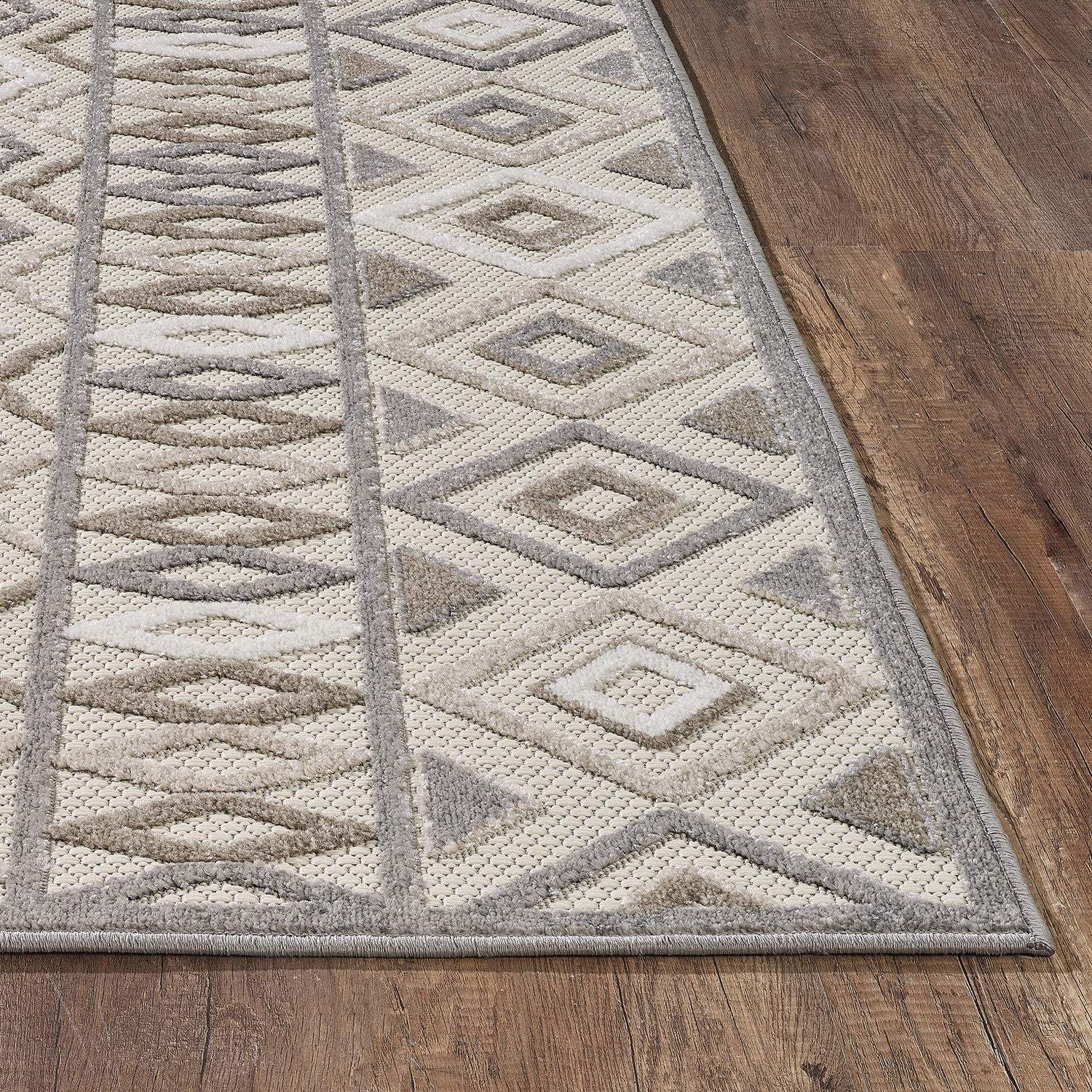 3' X 5' Gray and Ivory Southwestern Stain Resistant Indoor Outdoor Area Rug - Homeroots - Flyclothing LLC