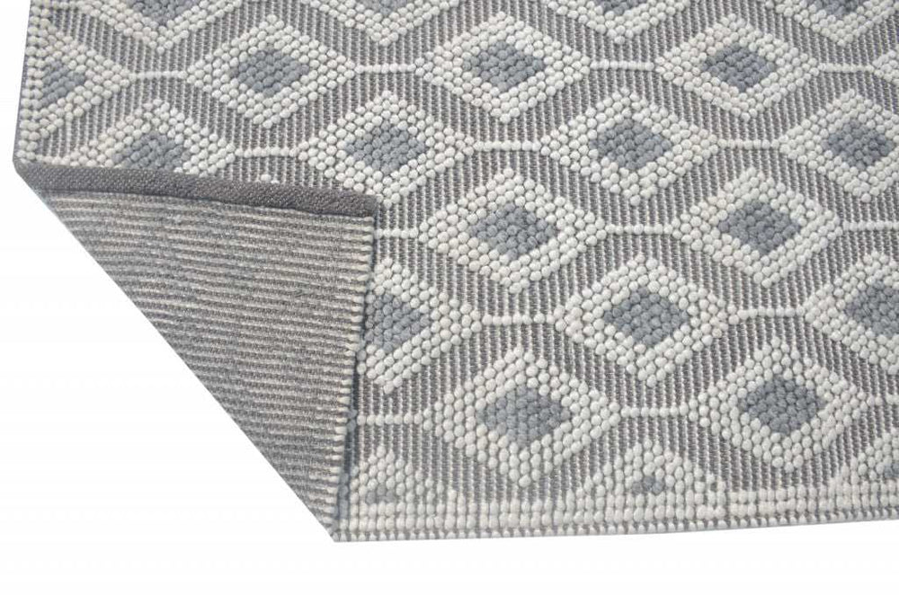 9' X 13' Ivory Gray Diamond Trellis Modern Area Rug - Homeroots - Flyclothing LLC