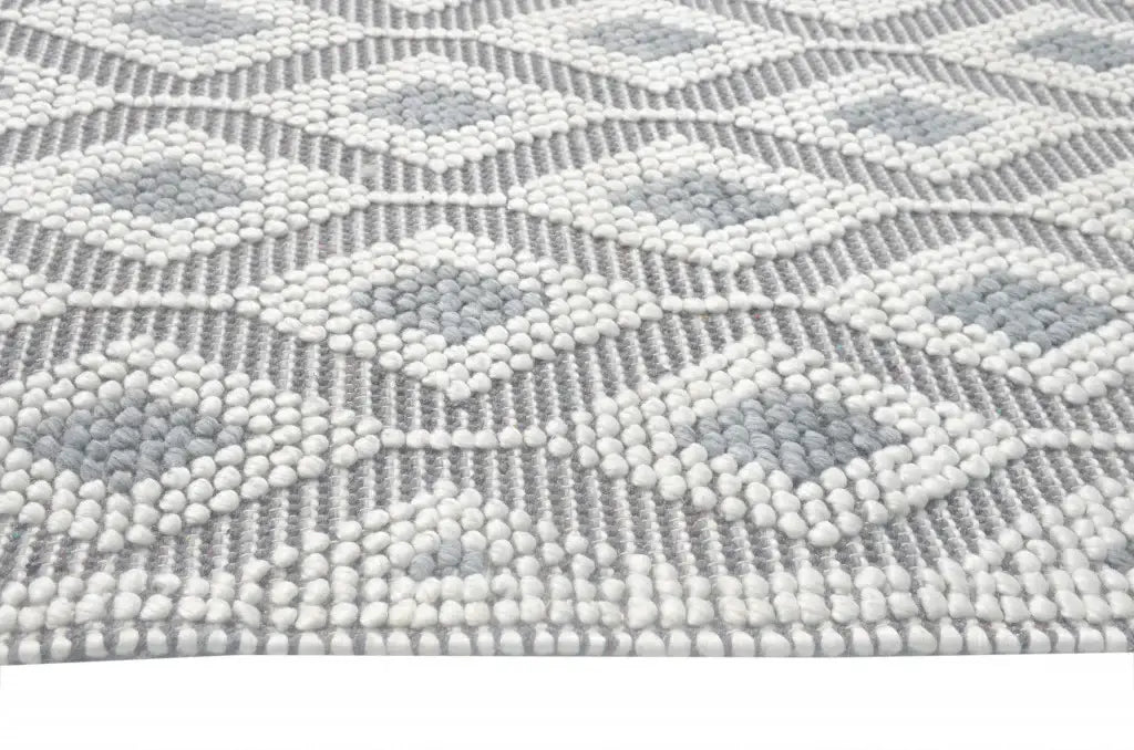 9' X 13' Ivory Gray Diamond Trellis Modern Area Rug - Homeroots - Flyclothing LLC