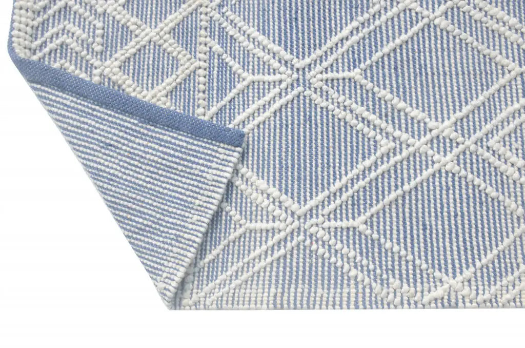 5' X 7' Blue and Ivory Geometric Handmade Area Rug - Homeroots - Flyclothing LLC
