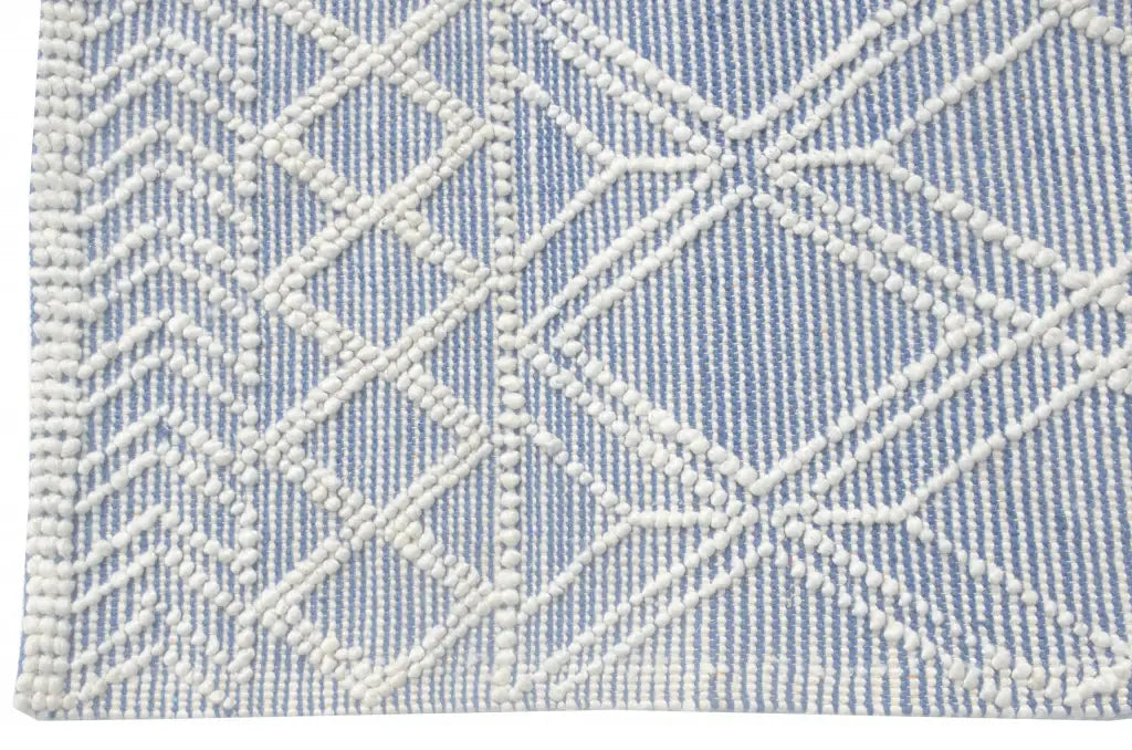 6' X 9' Blue and Ivory Geometric Handmade Area Rug - Homeroots - Flyclothing LLC