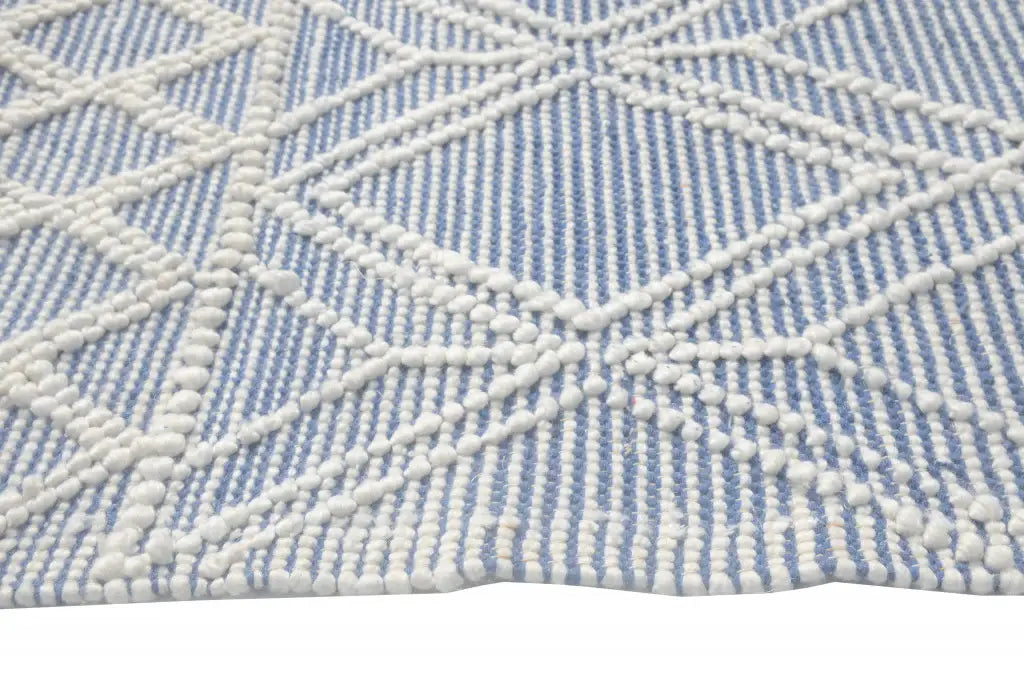 6' X 9' Blue and Ivory Geometric Handmade Area Rug - Homeroots - Flyclothing LLC