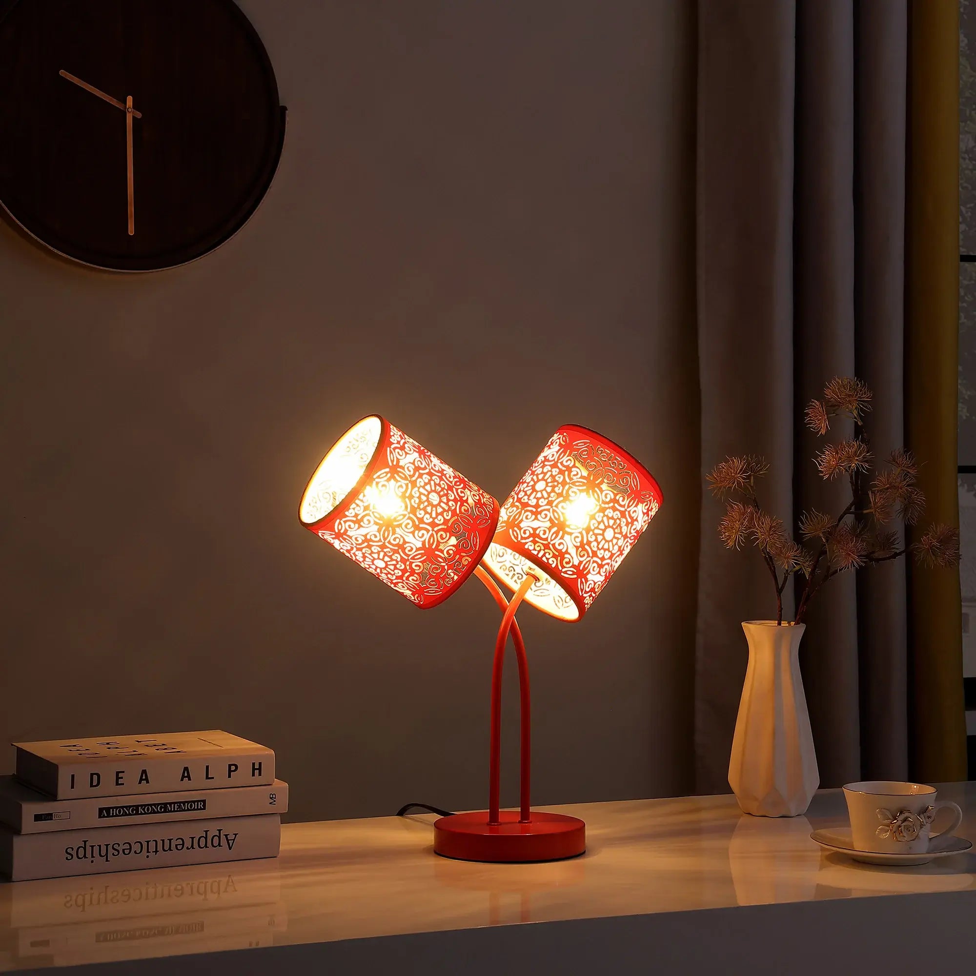 17" Red Metal Two Light Table Lamp With Red Abstract Drum Shade - Homeroots - Flyclothing LLC