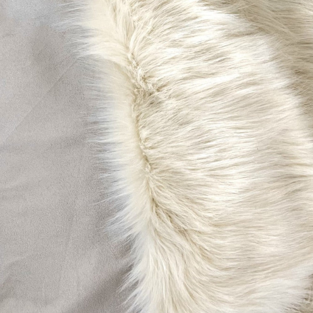 50" x 60" Royal White Long Hair Faux Fur Throw - Homeroots - Flyclothing LLC