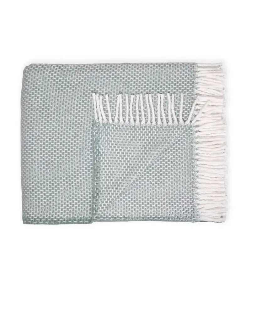 Soft Sage Links Pattern Throw Blanket - Homeroots - Flyclothing LLC