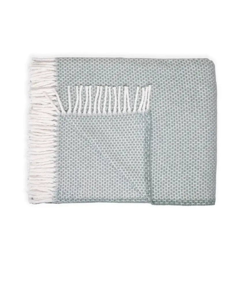 Soft Sage Links Pattern Throw Blanket - Homeroots - Flyclothing LLC