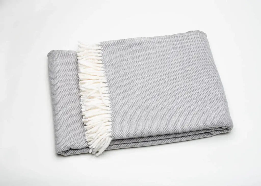 Light Gray Mini Dot Fringed Throw Blanket - Homeroots - Flyclothing LLC