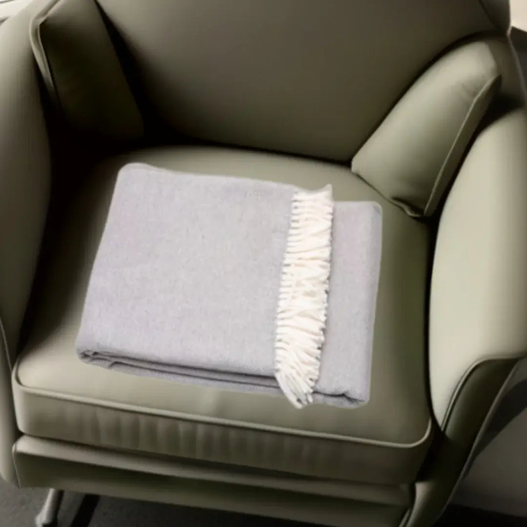 Light Gray Mini Dot Fringed Throw Blanket - Homeroots - Flyclothing LLC