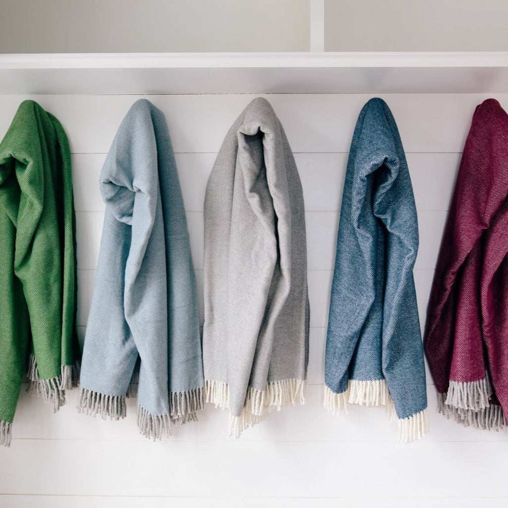 Navy Blue Mini Dot Fringed Throw Blanket - Homeroots - Flyclothing LLC