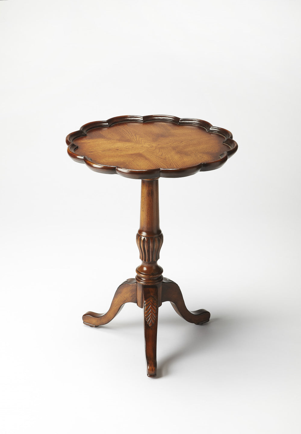 26" Vintage Oak Manufactured Wood Round End Table - Homeroots