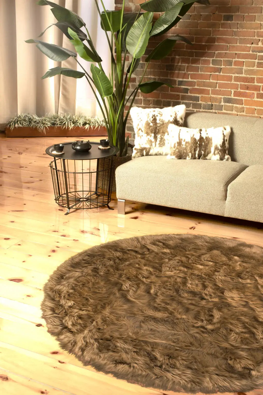 6' X 6' Tan Round Faux Fur Washable Non Skid Area Rug - Homeroots - Flyclothing LLC