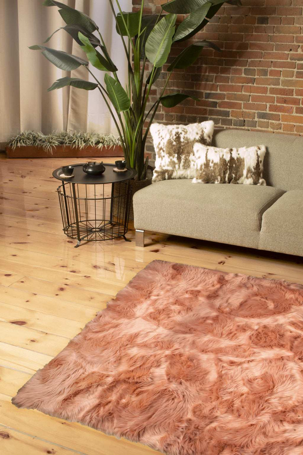 5' X 8' Dusty Rose Faux Fur Non Skid Area Rug - Homeroots - Flyclothing LLC