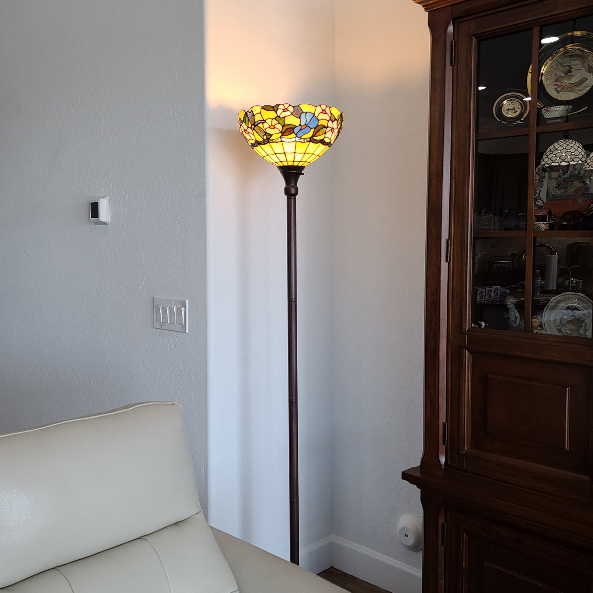 70" Brown Traditional Shaped Floor Lamp With Green And Brown Tiffany Glass Bowl Shade - Homeroots - Flyclothing LLC
