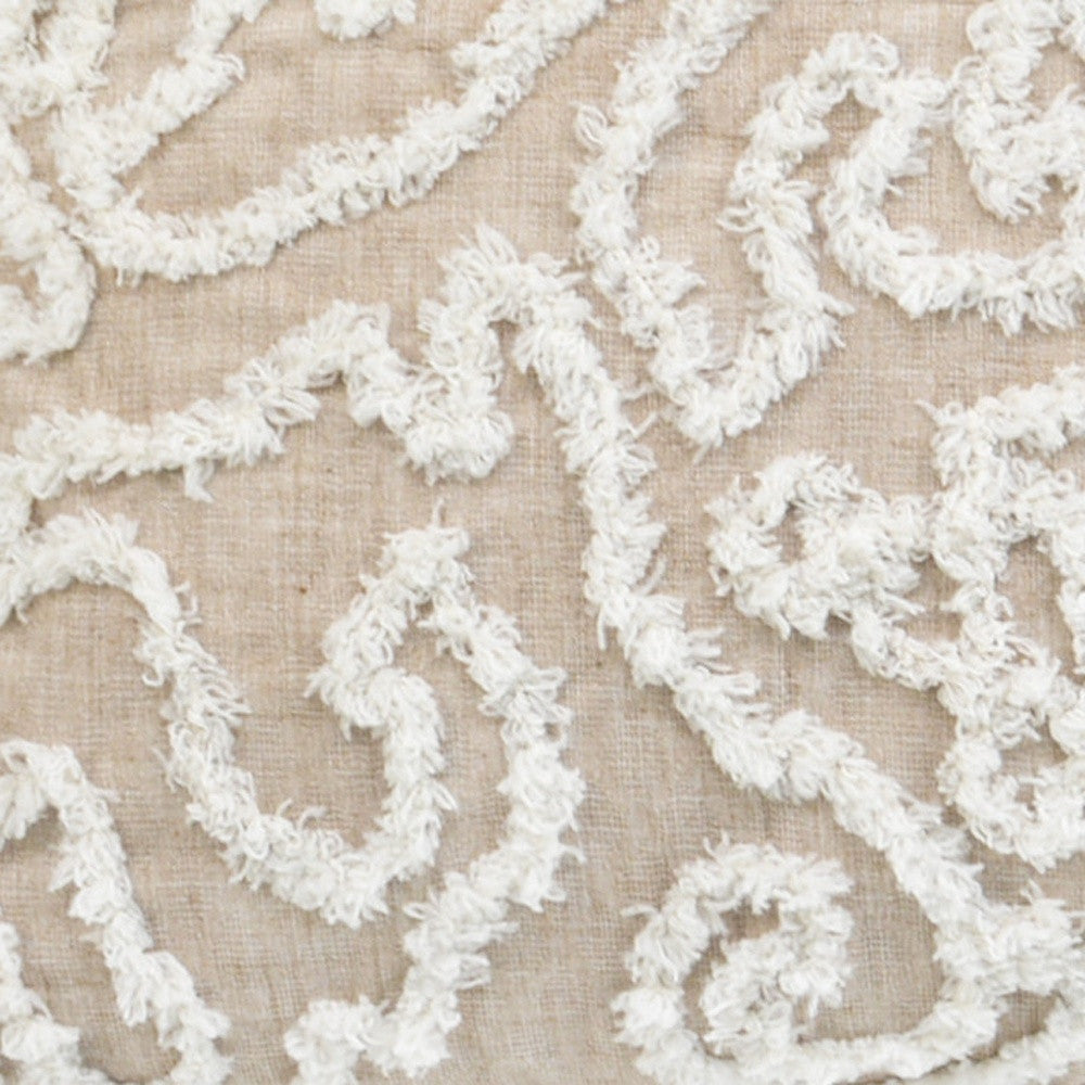 17" X 17" Beige And White Abstract Zippered Polyester Throw Pillow With Tassels - Homeroots - Flyclothing LLC