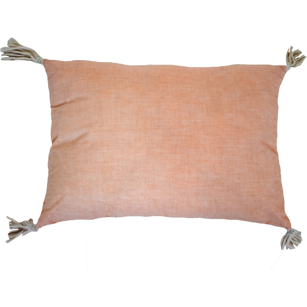 13" X 18" Peach And White Ogee Zippered Polyester And Cotton Blend Throw Pillow With Tassels - Homeroots - Flyclothing LLC