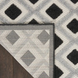 2' X 6' Black And White Gingham Non Skid Indoor Outdoor Runner Rug - Homeroots - Flyclothing LLC