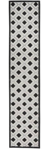 2' X 10' Black And White Gingham Non Skid Indoor Outdoor Runner Rug - Homeroots - Flyclothing LLC